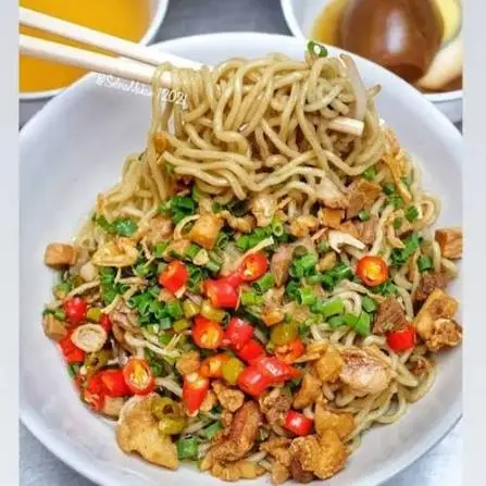 Mie Pangsit Kecil