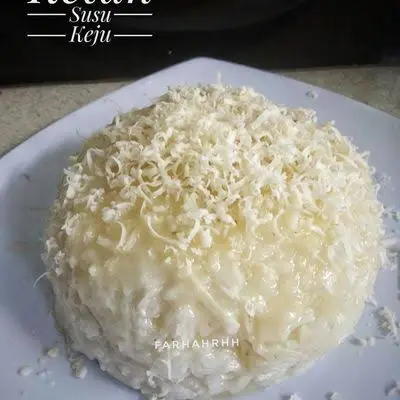 KETAN KELAPA SUSU
