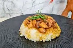 Nasi Ayam Jamur