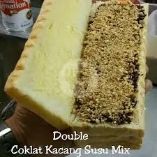 DOUBLE KACANG SUSU