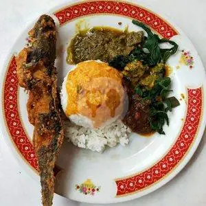 Nasi Padang Lele